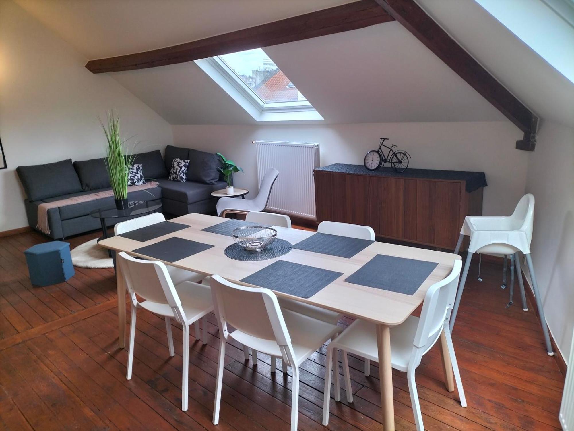 New Cozy Apartments In Porte De Hal Brussel Bagian luar foto