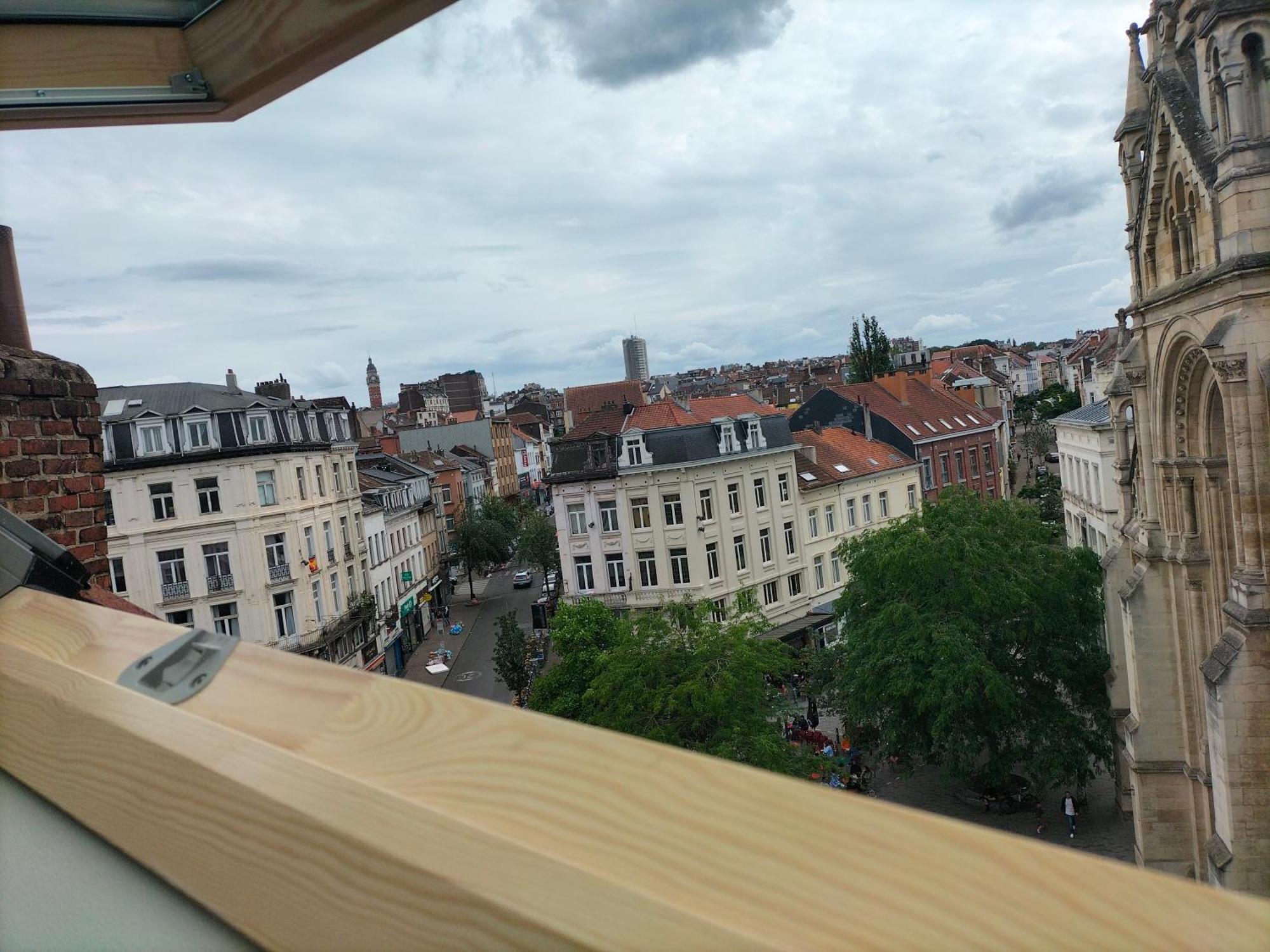 New Cozy Apartments In Porte De Hal Brussel Bagian luar foto